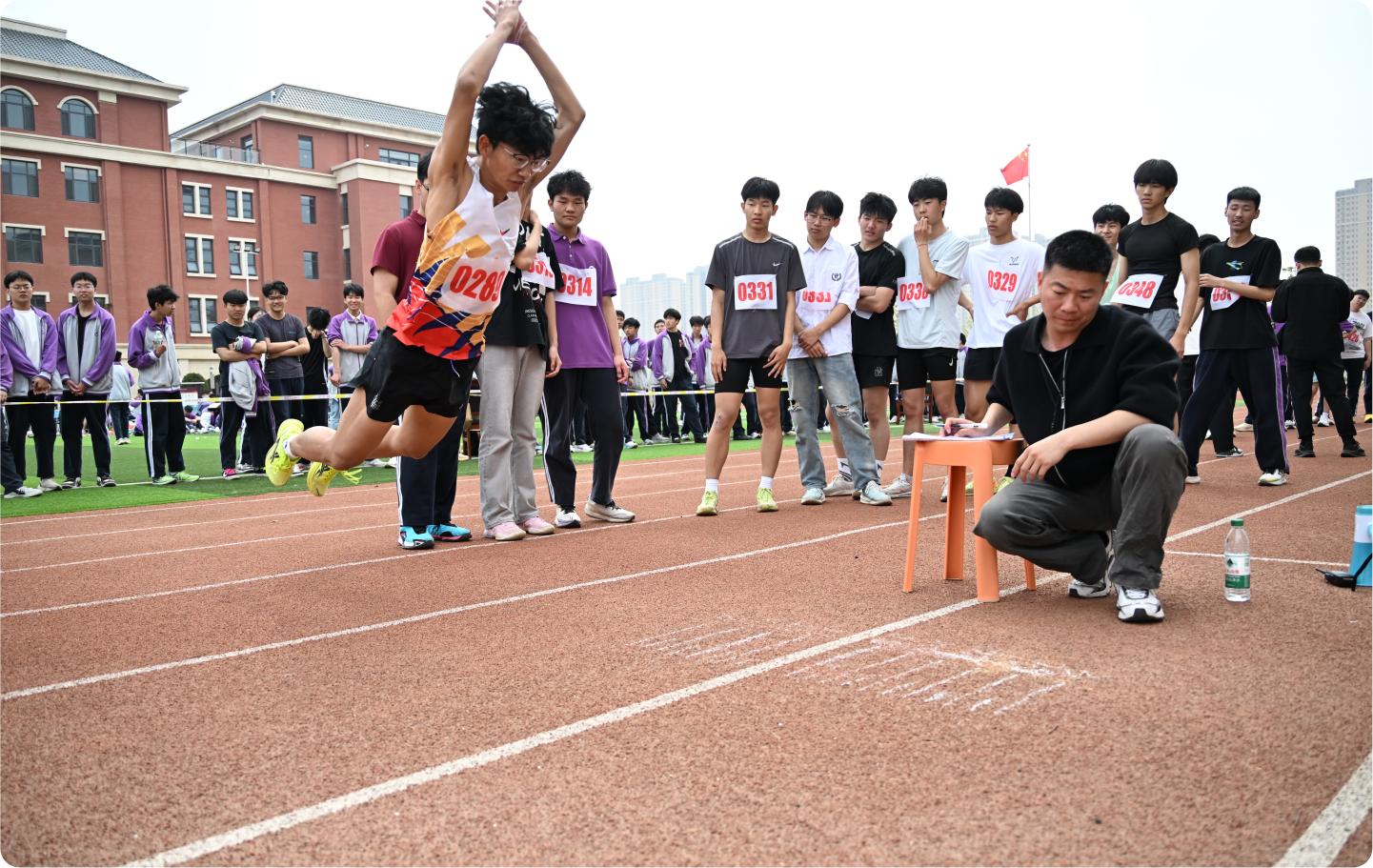 18、男子跳远.png